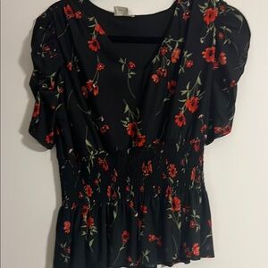 Multicolored V-Neck Puff Sleeve Blouse